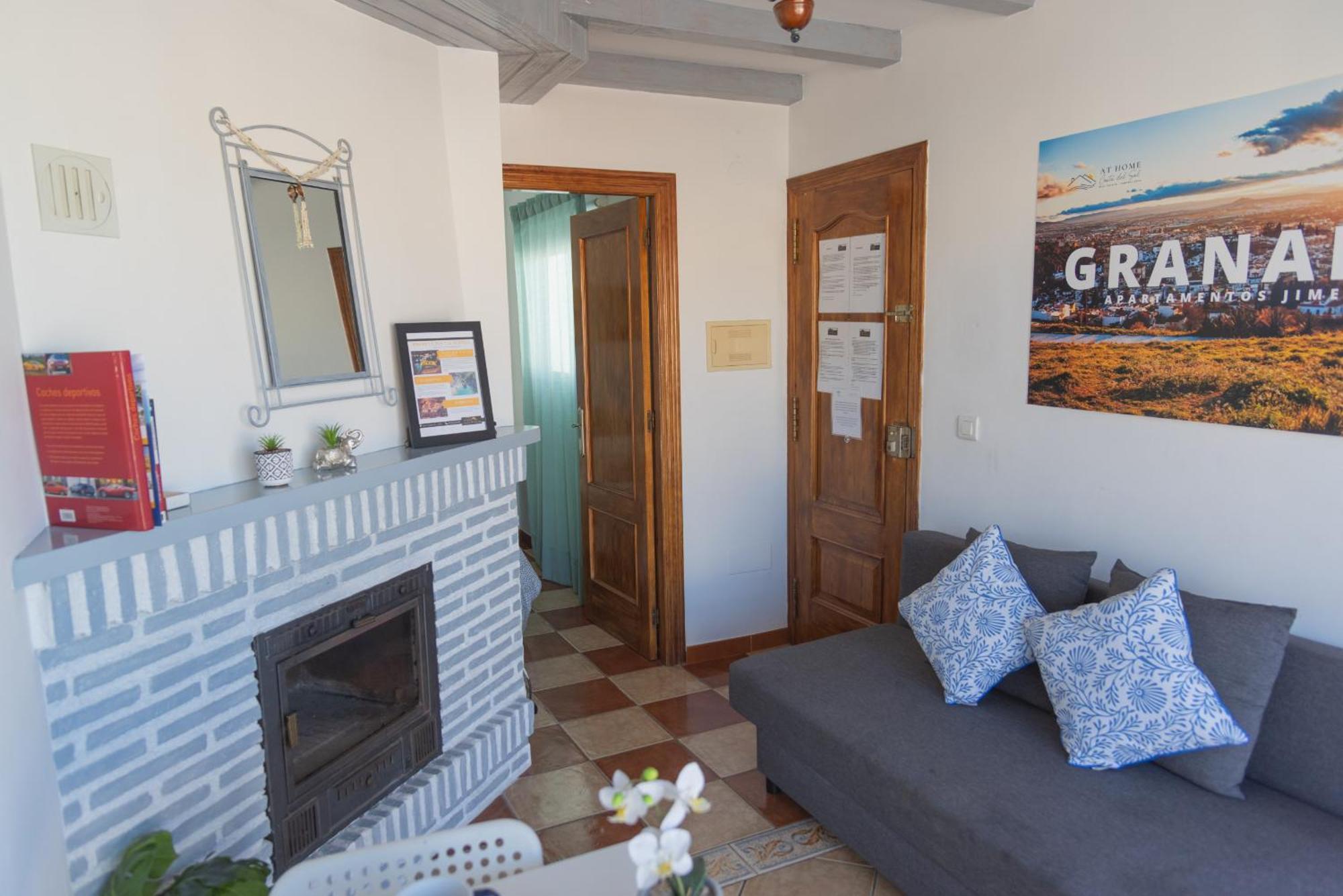 Atico Jimena Granada En El Centro De Nerja Διαμέρισμα Δωμάτιο φωτογραφία